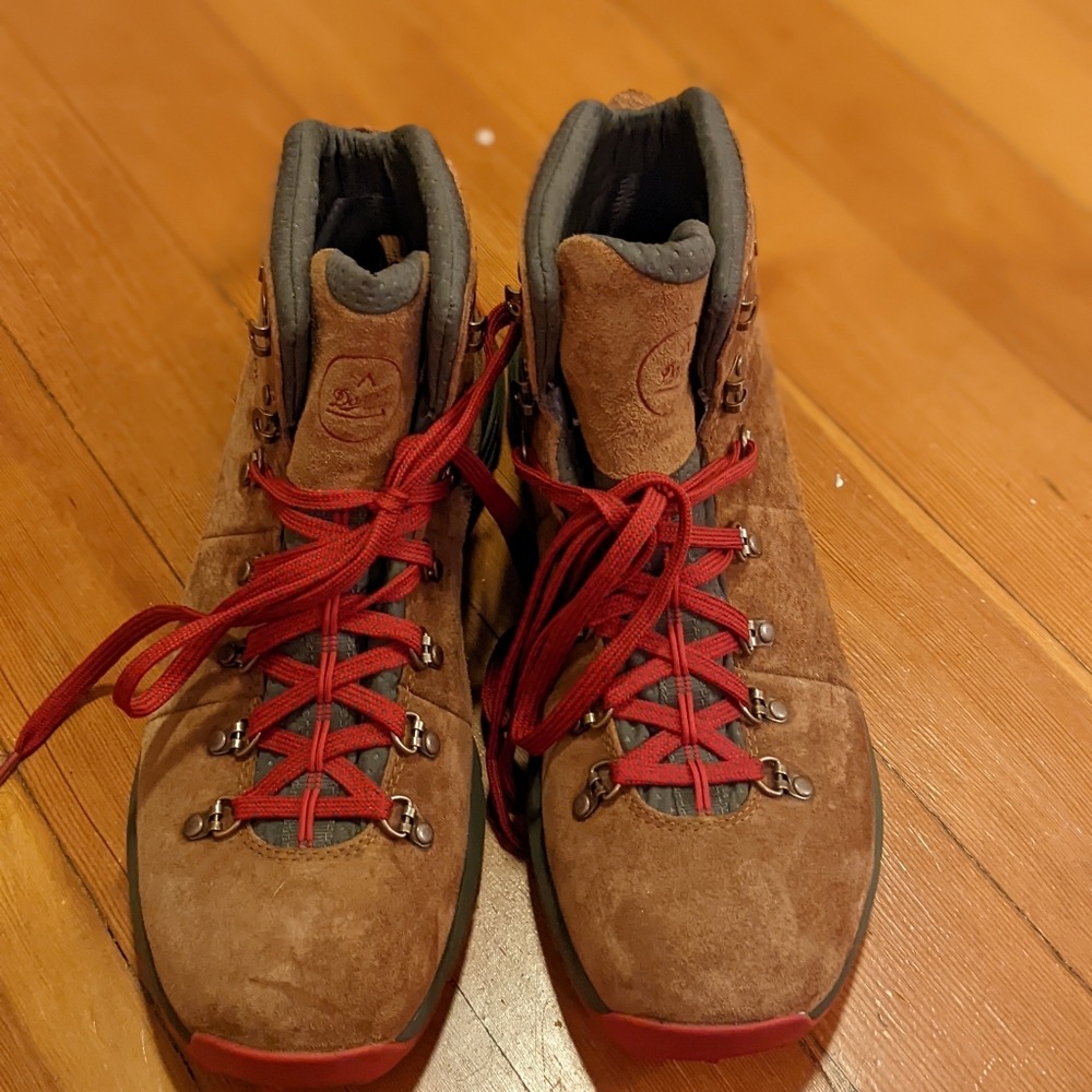 Danner Mountain 600 Boots Size 11